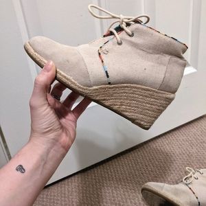 Toms | Classic Wedge Booties
